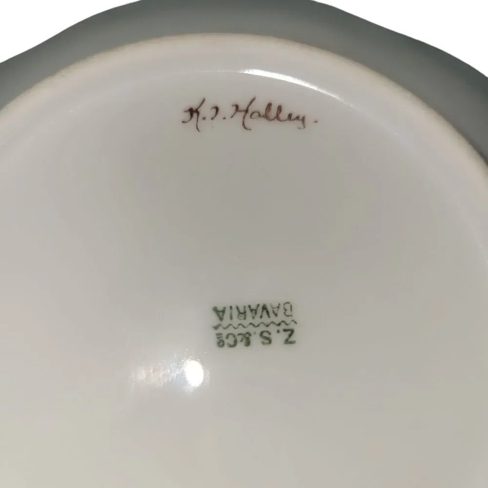 BAVARIA Elegant Floral Accent Plate with Gold Handle